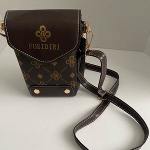 Fosidire mini flap letter print crossbody phone bag